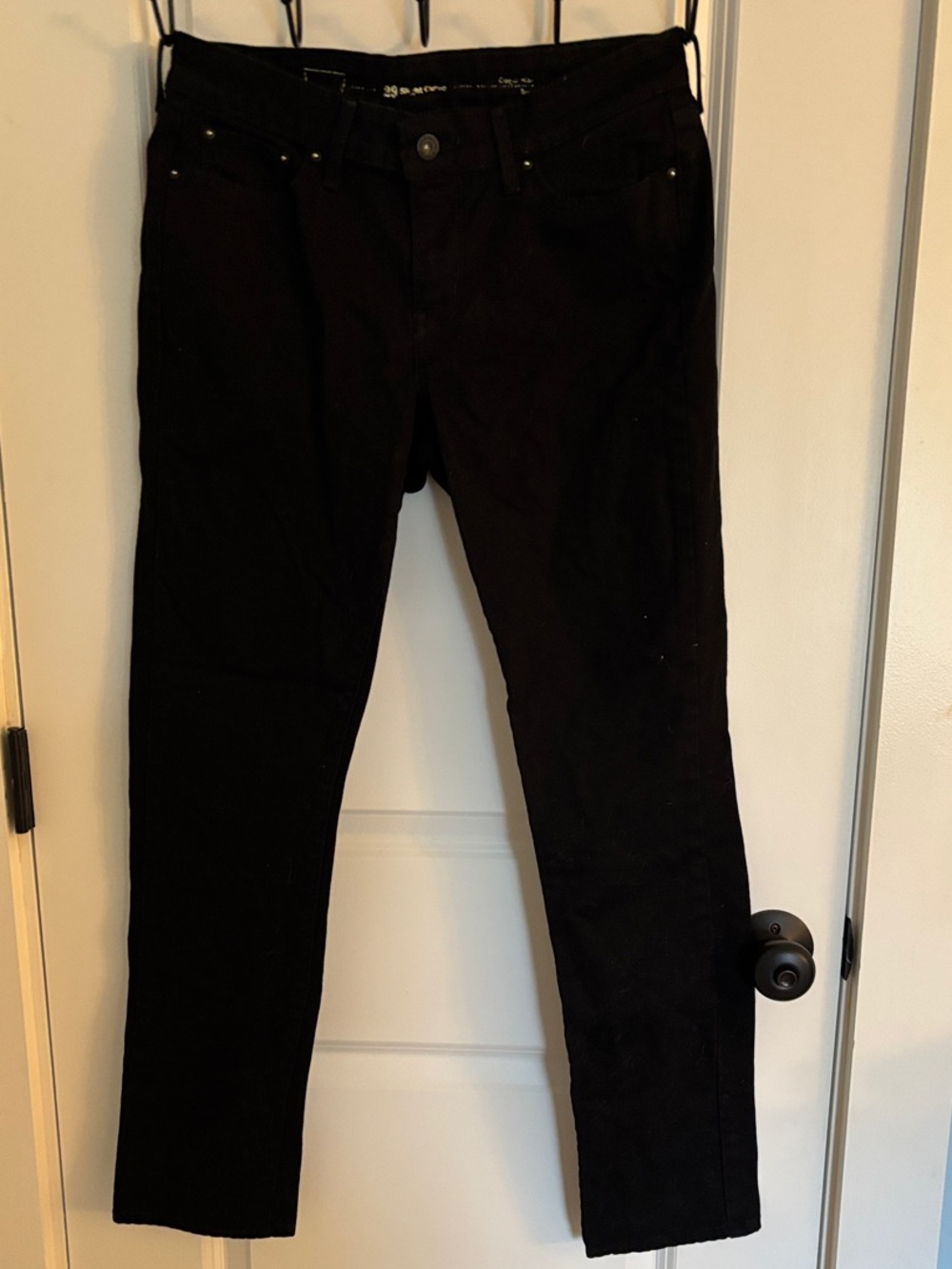 Classic Black Skinny Jeans